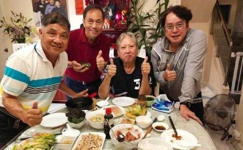近期热门吃瓜事件酒吧,揭秘近期热门吃瓜事件背后的真相
