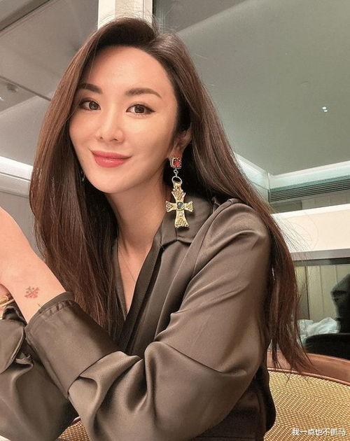 热门大瓜网红明星,热门大瓜揭秘网红明星背后的故事