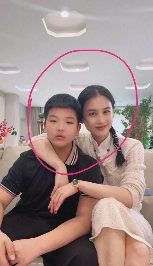 近期热门吃瓜女生被打,网络暴力下的反思与警示