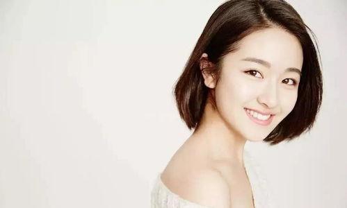 女明星网红出生,揭秘女明星网红的璀璨人生