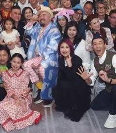 明星网红腰围多少,揭秘明星网红的瘦身秘诀与身材管理之道”